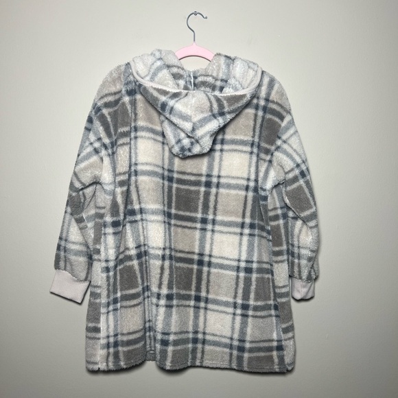 Koolaburra By UGG Cozy Shaggy Plush Cardigan Rib Port Cream Plaid - Picture 5 of 9